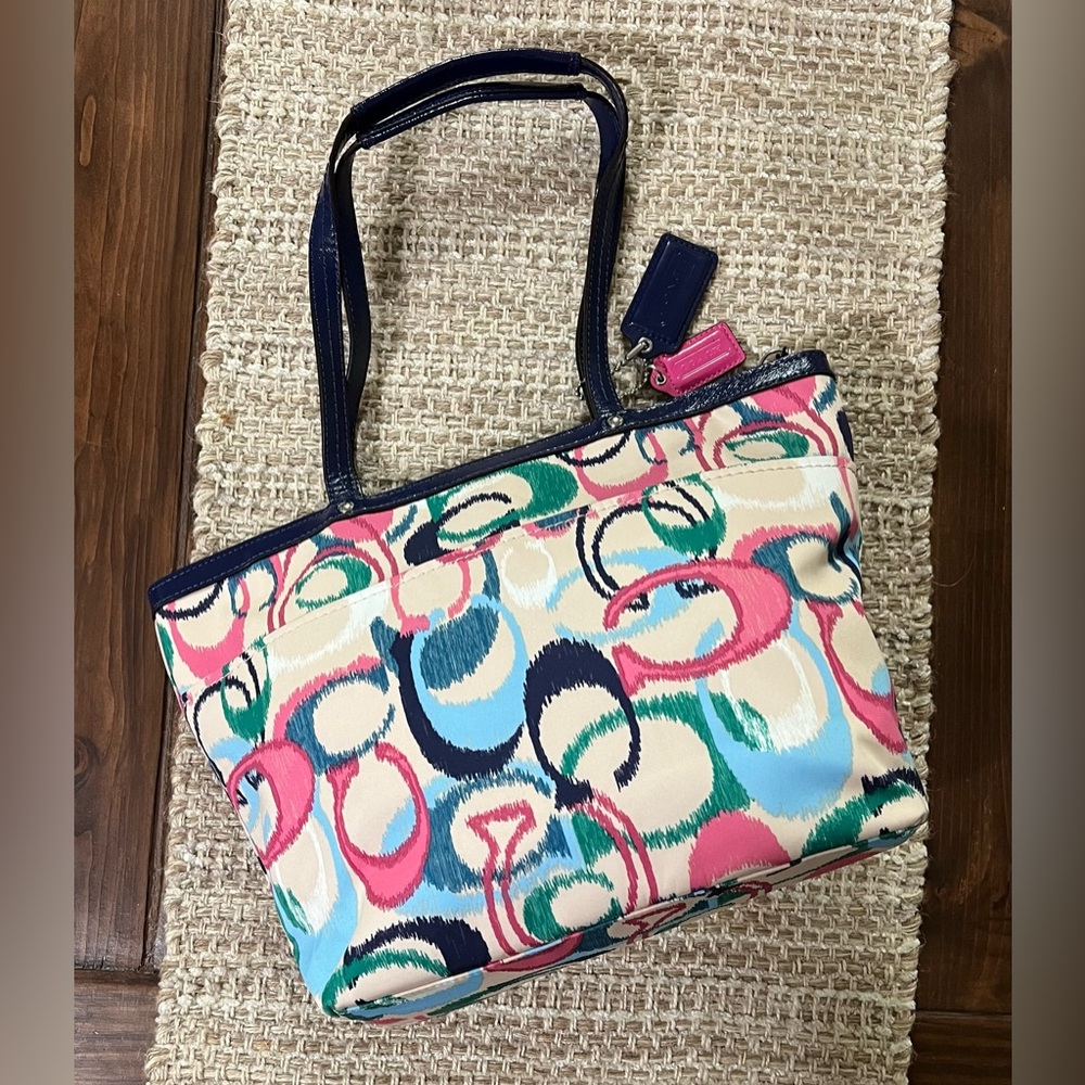 Coach Multicolor tote bag.